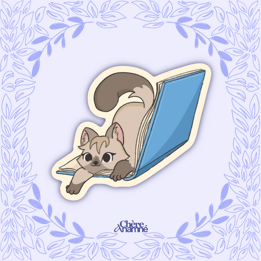« Opaline la chaton de bibliothèque » - Sticker